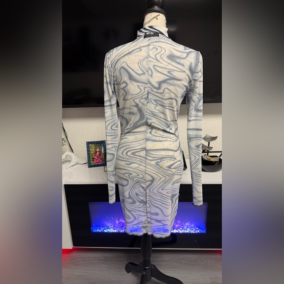 Miss Lola Mesh Bodycon Dress Long Sleeve Blue Marble Print Size M - Picture 4 of 6